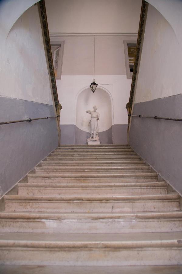 Appartement Palazzo Del Golfo à Naples Extérieur photo